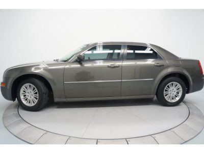 2009 Chrysler 300  Touring