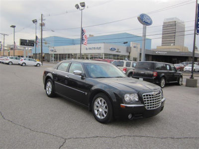 2007 Chrysler 300  HEMI