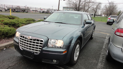 2005 Chrysler 300  Touring