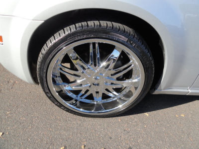 2005 Chrysler 300  Touring