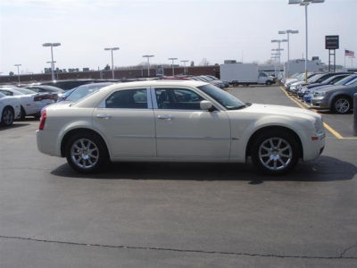 2009 Chrysler 300  Signature Series