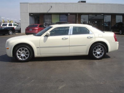 2009 Chrysler 300  Signature Series