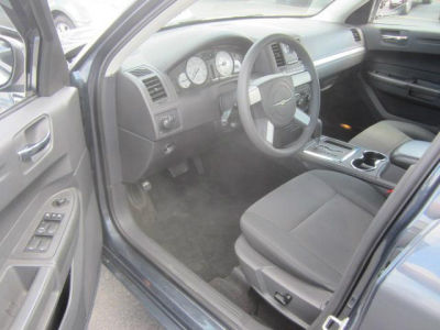 2008 Chrysler 300  LX