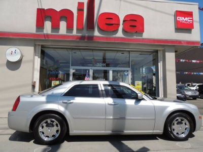 2006 Chrysler 300  Touring