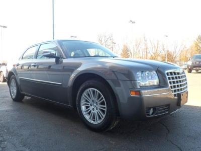 2010 Chrysler 300  Touring
