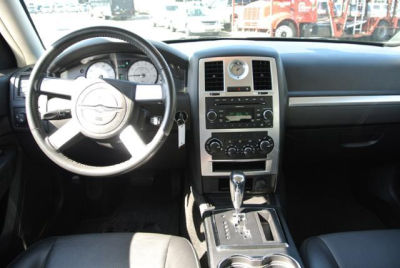 2010 Chrysler 300  Touring