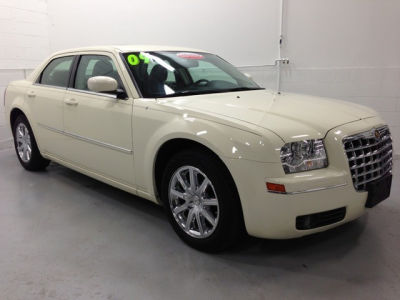 2009 Chrysler 300  Touring