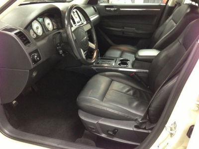2009 Chrysler 300  Touring