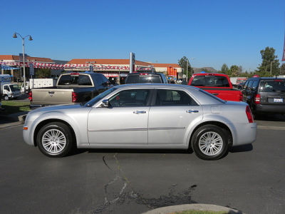 2010 Chrysler 300  Touring