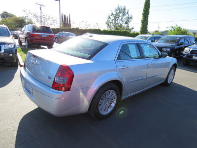 2010 Chrysler 300  Touring