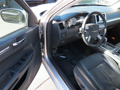 2010 Chrysler 300  Touring