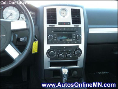 2010 Chrysler 300  Touring