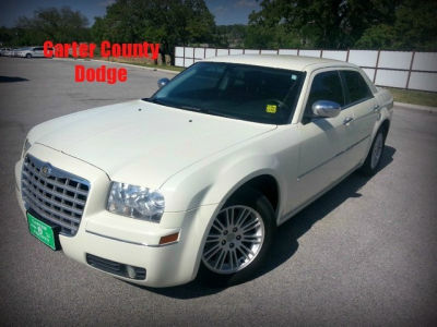 2010 Chrysler 300  Touring