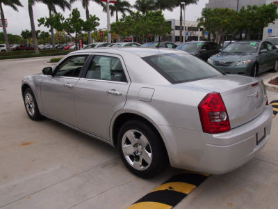 2008 Chrysler 300  LX