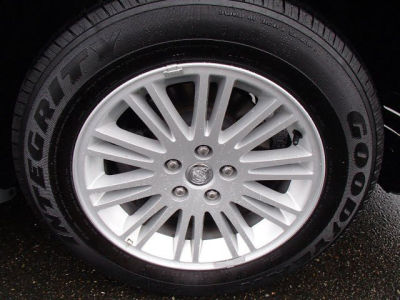 2010 Chrysler 300  Touring Signature