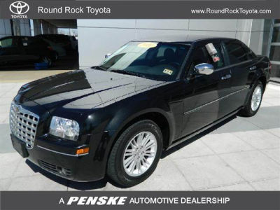 2010 Chrysler 300  Touring