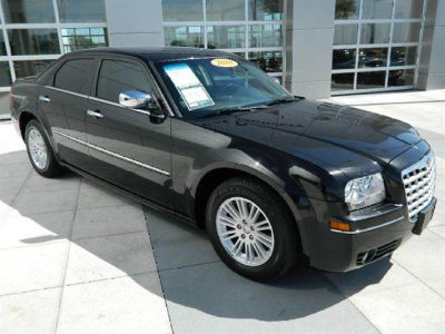 2010 Chrysler 300  Touring