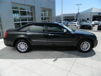 2010 Chrysler 300  Touring