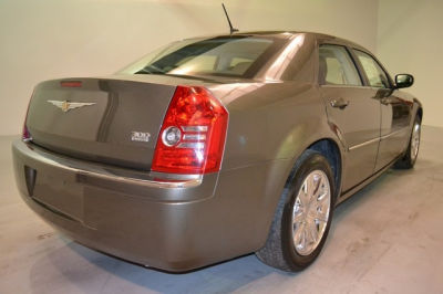 2008 Chrysler 300  Limited