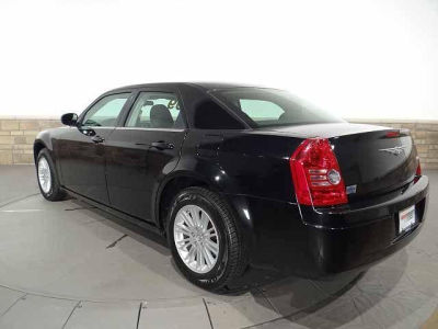 2009 Chrysler 300  LX