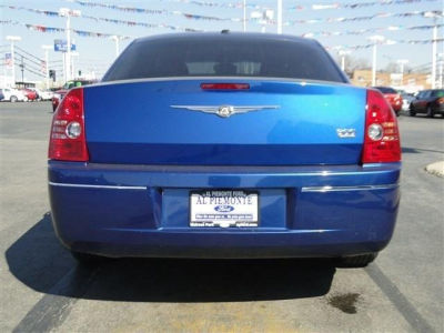 2010 Chrysler 300  Touring