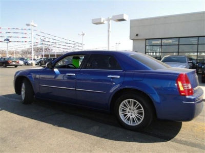 2010 Chrysler 300  Touring