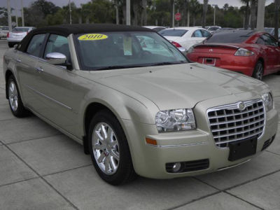 2010 Chrysler 300  Touring
