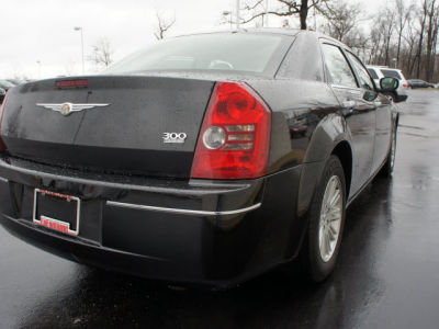 2010 Chrysler 300  Touring