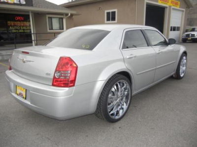2009 Chrysler 300  LX