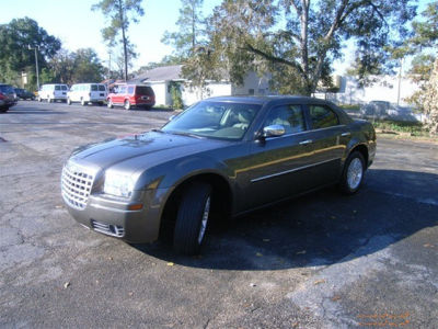 2010 Chrysler 300  Touring