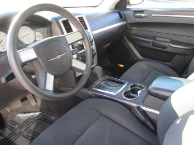 2010 Chrysler 300  Touring