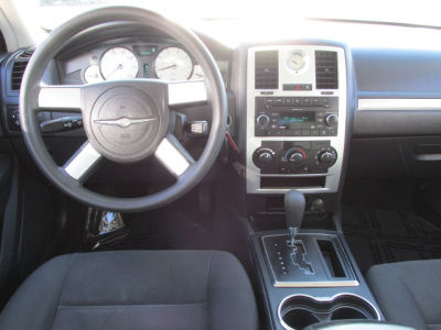 2010 Chrysler 300  Touring