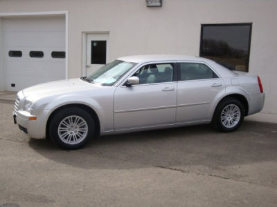 2009 Chrysler 300  Touring