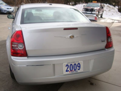 2009 Chrysler 300  Touring