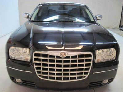 2010 Chrysler 300  Touring