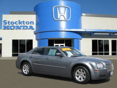 2007 Chrysler 300  Base