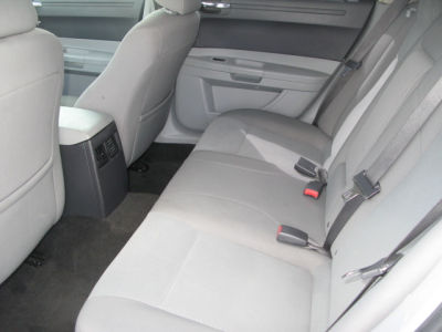 2007 Chrysler 300  Base