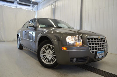 2010 Chrysler 300  Touring