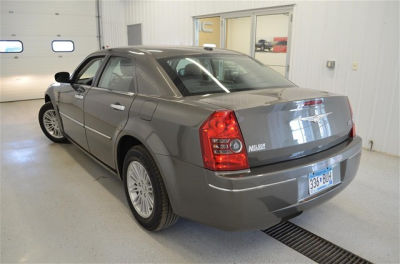 2010 Chrysler 300  Touring