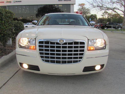 2010 Chrysler 300  Touring