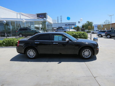 2010 Chrysler 300  Touring