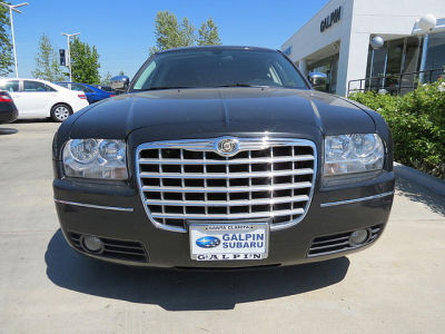 2010 Chrysler 300  Touring