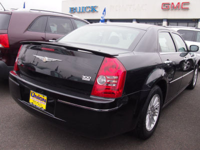 2010 Chrysler 300  Touring