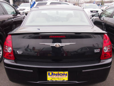 2010 Chrysler 300  Touring