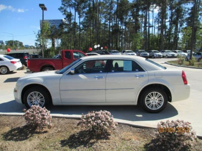 2010 Chrysler 300  Touring