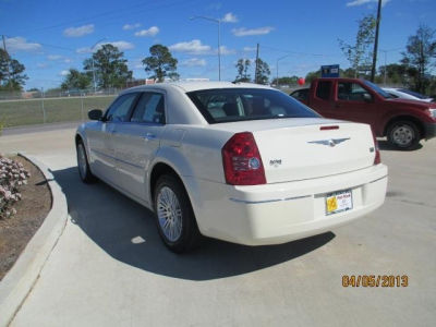 2010 Chrysler 300  Touring