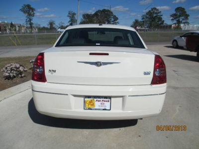 2010 Chrysler 300  Touring