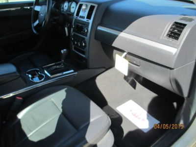 2010 Chrysler 300  Touring