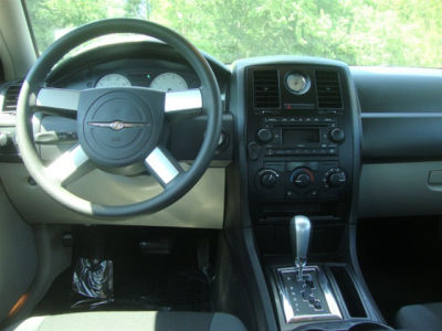 2007 Chrysler 300  Base