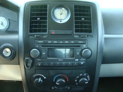 2007 Chrysler 300  Base